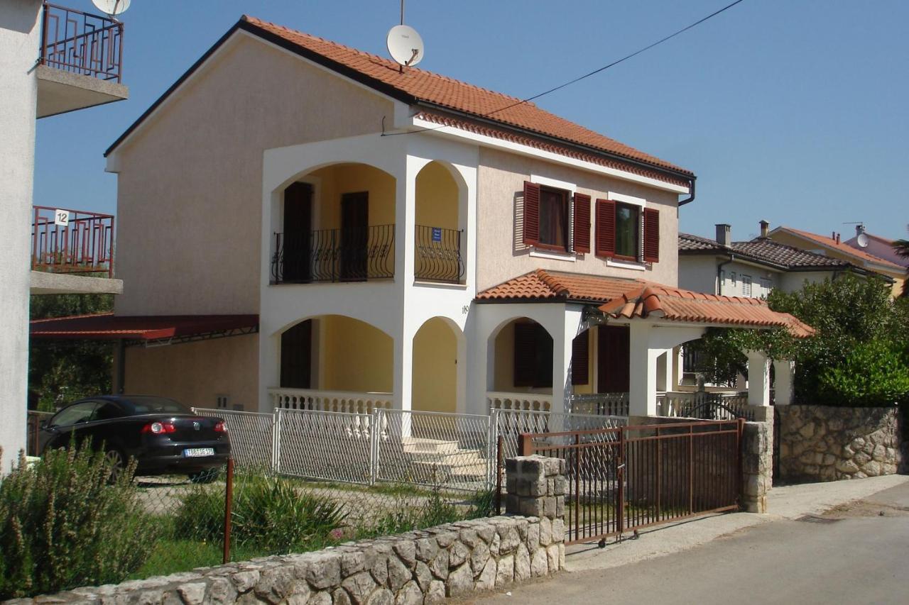 Studio Apartment Branka Малинска Экстерьер фото