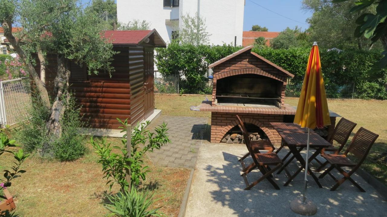 Studio Apartment Branka Малинска Экстерьер фото